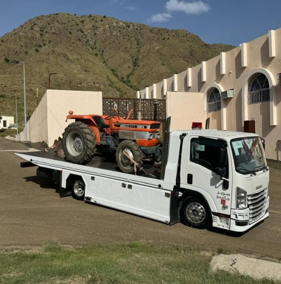 Agricultural tractor cross-border